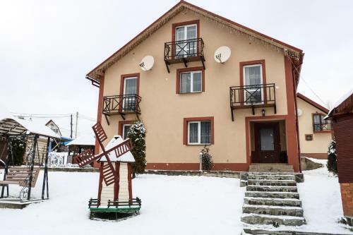 Hostal Guest House Vershina Bukovelyu