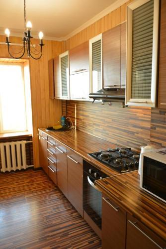 Apartamento Lux Na Mikhaila Grushevskogo 1