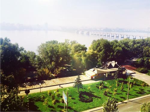 Apartment On Marshala Malinovskogo