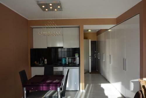 Apartamento Kirova 27d White Delux Studio