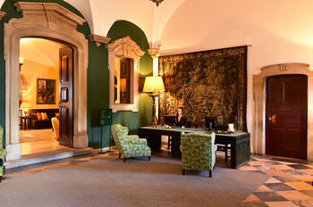 Hotel Pousada Convento �vora
