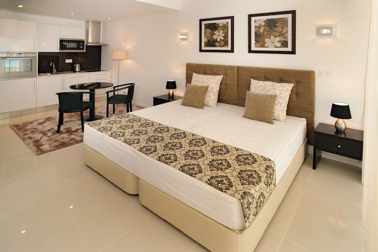 Hotel Belmar Spa & Beach Resort
