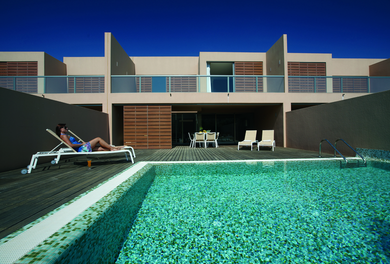 Apartamentos Salgados Beach Villas
