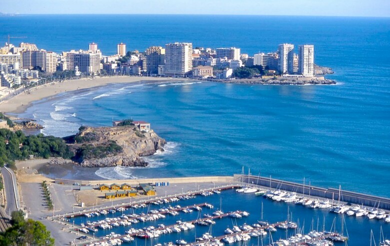 Apartamentos Oropesa Primera Linea 3000
