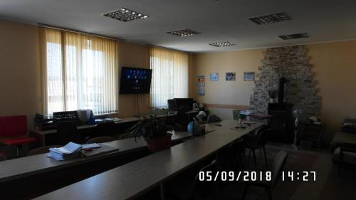 Albergue ?????? "office"