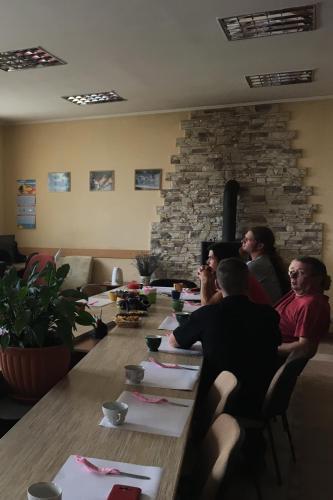 Albergue ?????? "office"