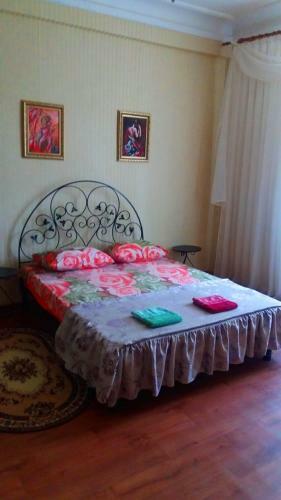 Apartment On Suvorov Avenue 67