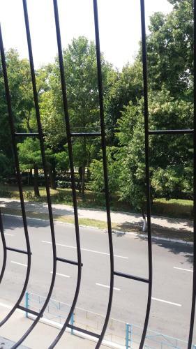 Apartment On Suvorov Avenue 60