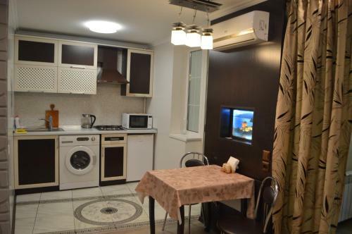 2 Room Lux Apartment On Kulika Street