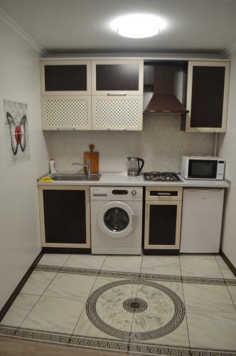 2 Room Lux Apartment On Kulika Street