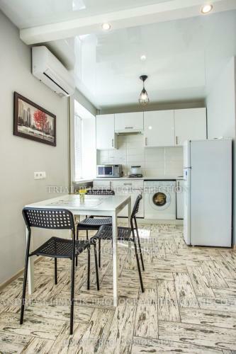 Apartment Perekopska St.