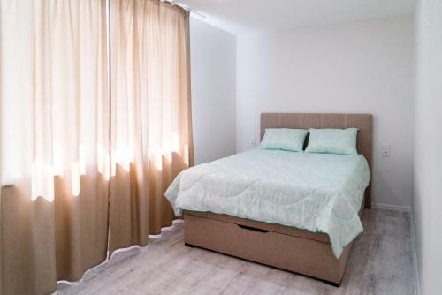 2nd Floor Apartment - Ushakova Street