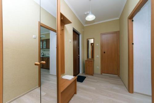 Apartment On Urlovskaya 30