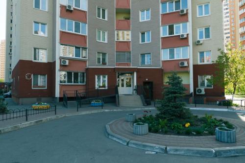 Apartment On Urlovskaya 30
