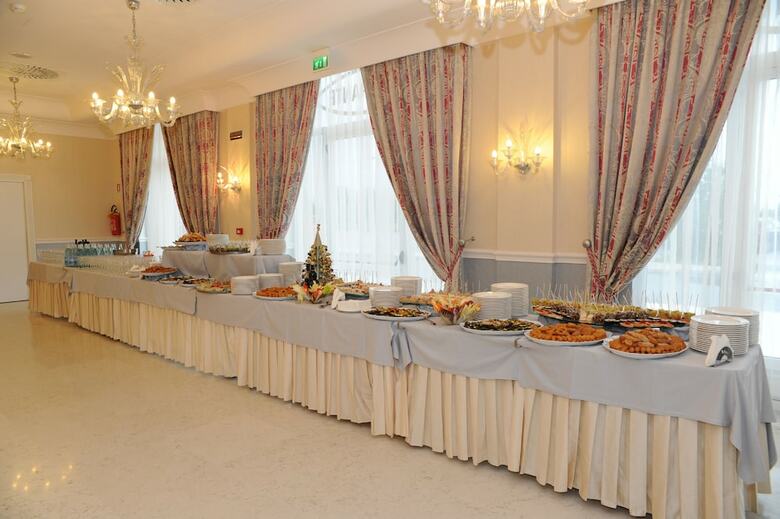 Zanhotel & Meeting Centergross