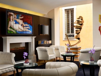 Hotel The First Luxury Art