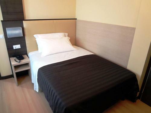 Hotel Alveri