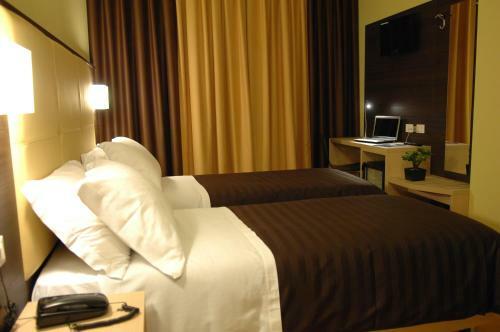 Hotel Alveri