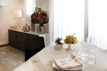 Hotel Ponchielli Appartamenti