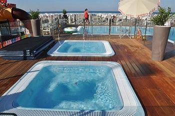 Hotel Ponchielli Appartamenti