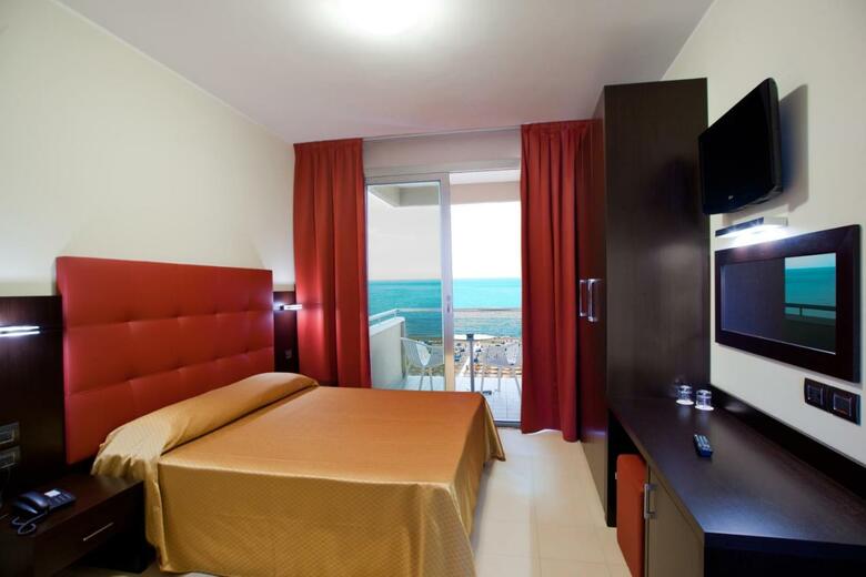 Hotel Terminal Palace And Spa