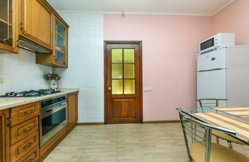 Two Bedroom Apartment On Liuteranska Street
