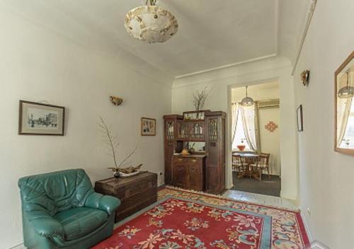 Apartment On Mixalovska St.