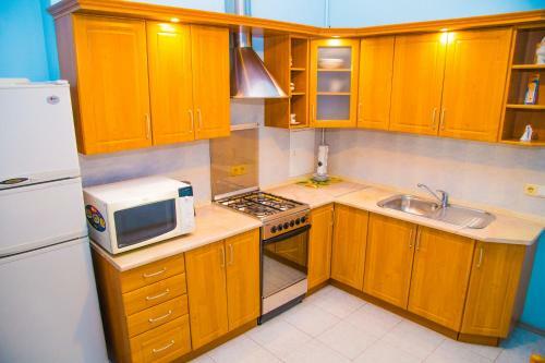Apartment In Khreshchatyk Passage