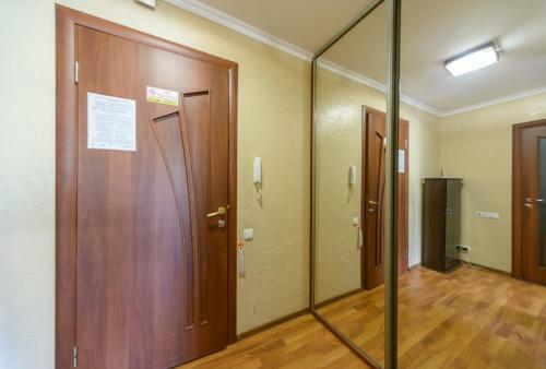 Prospekt Geroiv Stalingradu Apartments