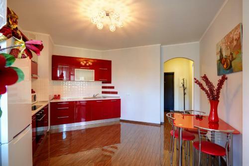 Sophie Red Apartments