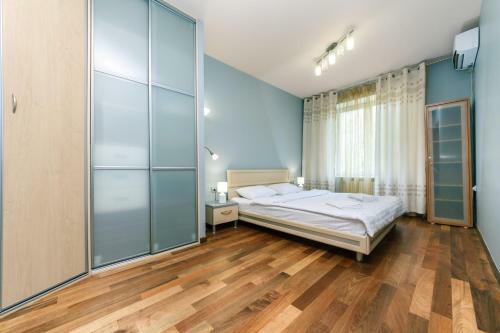 Luxury Apartment N?ar Khreshatik