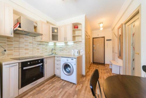 Apartment On Obolonskyi Avenue 25