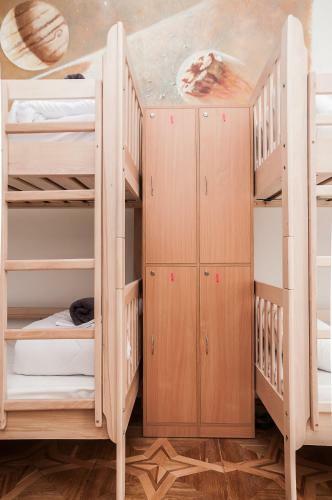 Albergue Galactic Globus