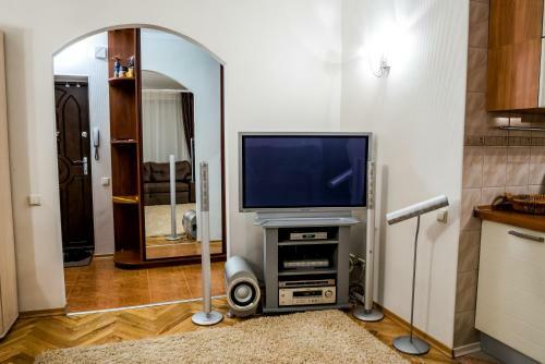 Apartment On Olimpiyska