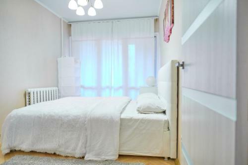 Apartment On Olimpiyska