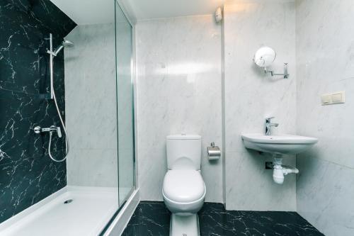Vip Apartment At Horodetskoho 4