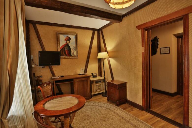 Kiev Hotel Fortetsya Hetmana