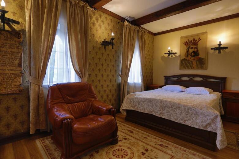 Kiev Hotel Fortetsya Hetmana