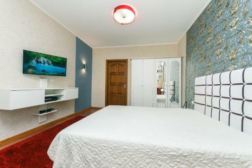 Metro Poznyaki Apartment