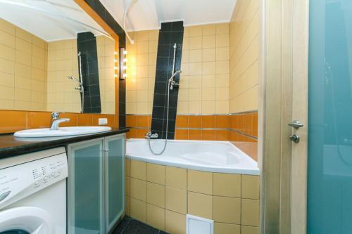 Apartment Malaya Zhitomirskaya 3