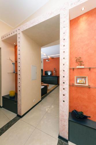 Apartment Malaya Zhitomirskaya 3