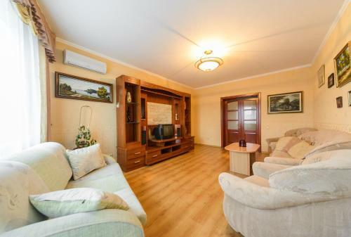 Comfortable Apartment On The Left Bank