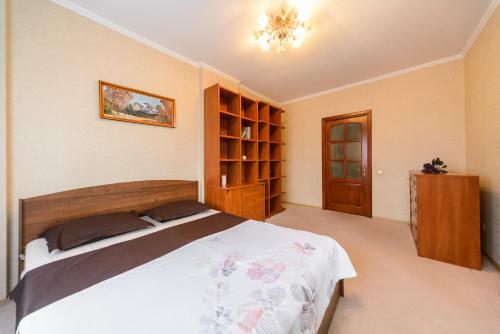 Comfortable Apartment On The Left Bank