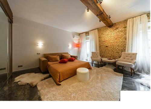 Apartment On Harmatna Street