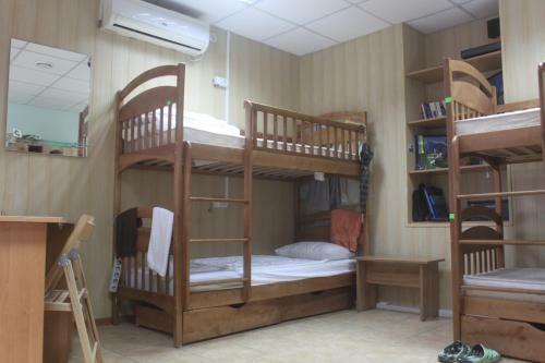 Cross-hostel