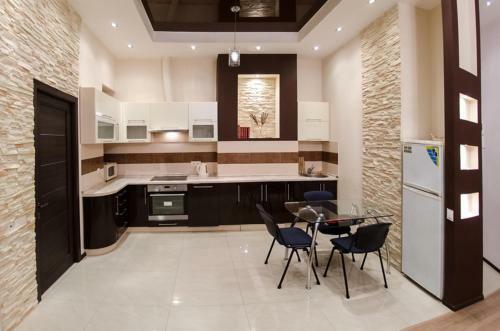 Hotrent Apartments Shevchenko