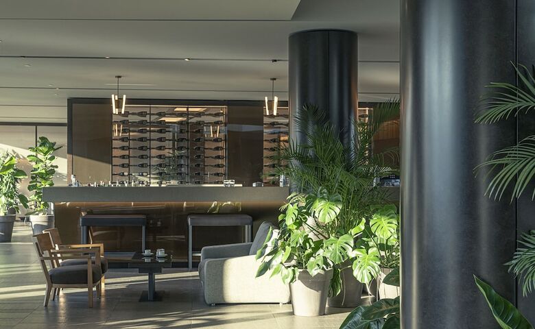 Hotel Move