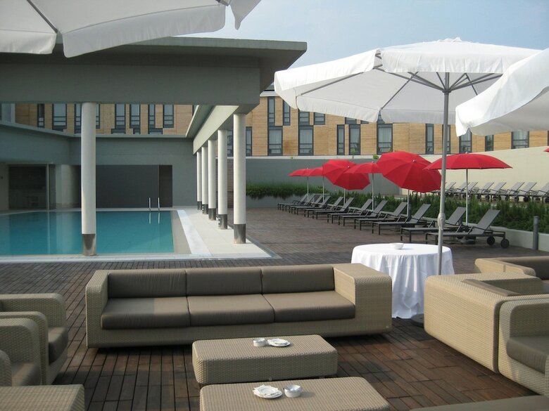 Hotel Move