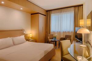 Hotel NH Villanova