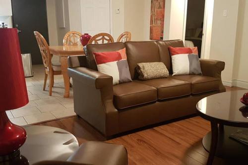 Apartment Sweet No. 7